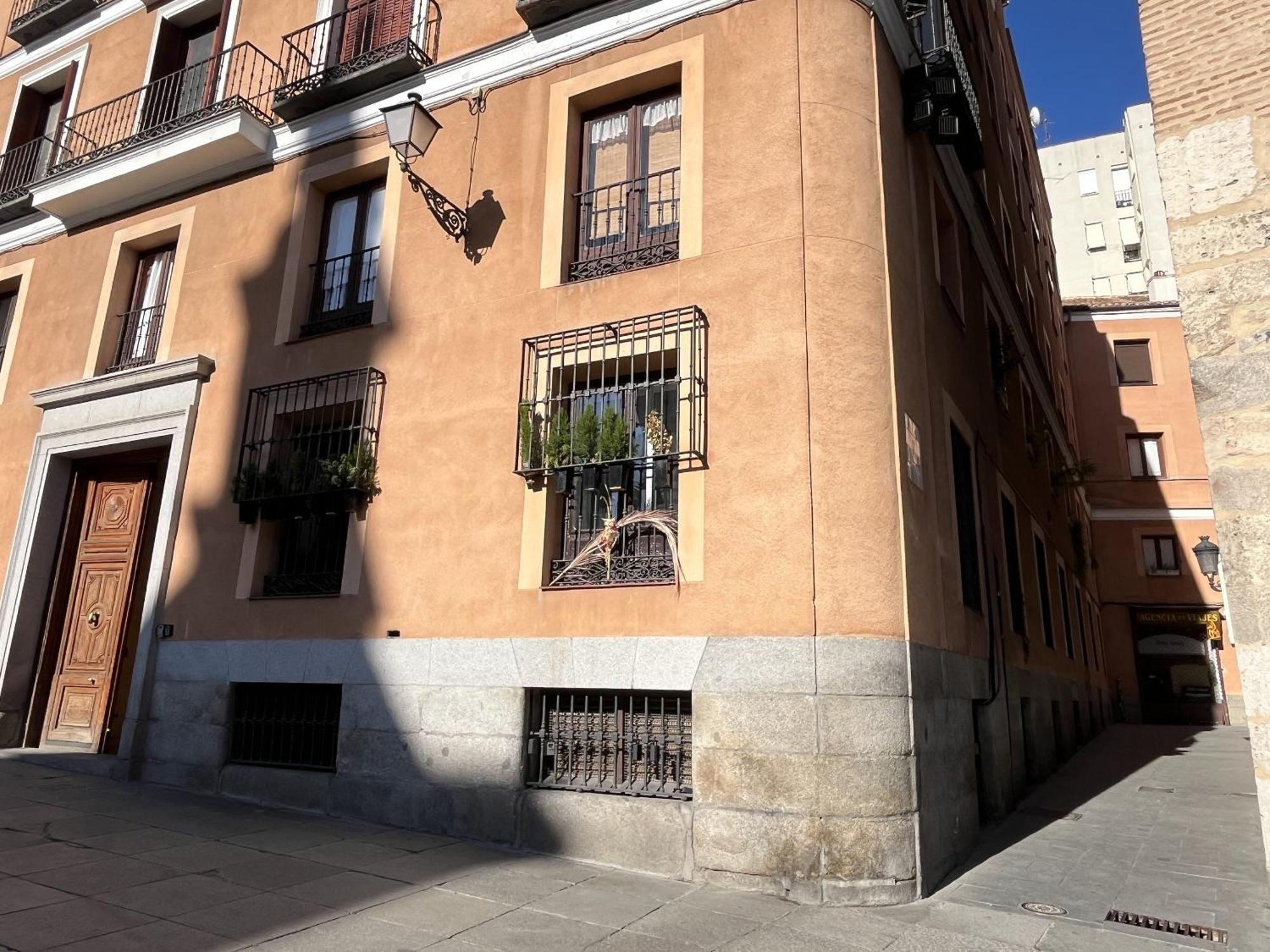 Dplace To Be - Luxury Apartment In Historic Center Madrid Exterior photo
