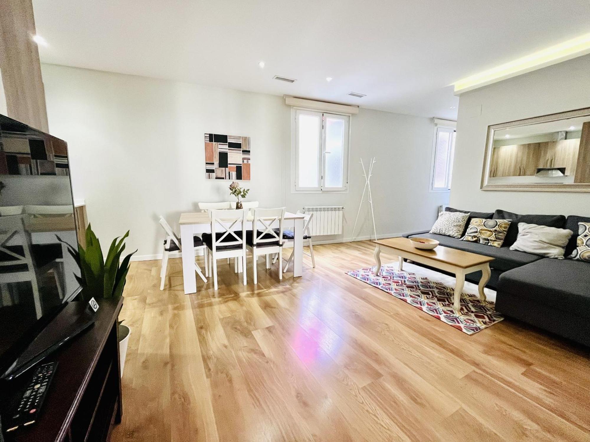 Dplace To Be - Luxury Apartment In Historic Center Madrid Room photo